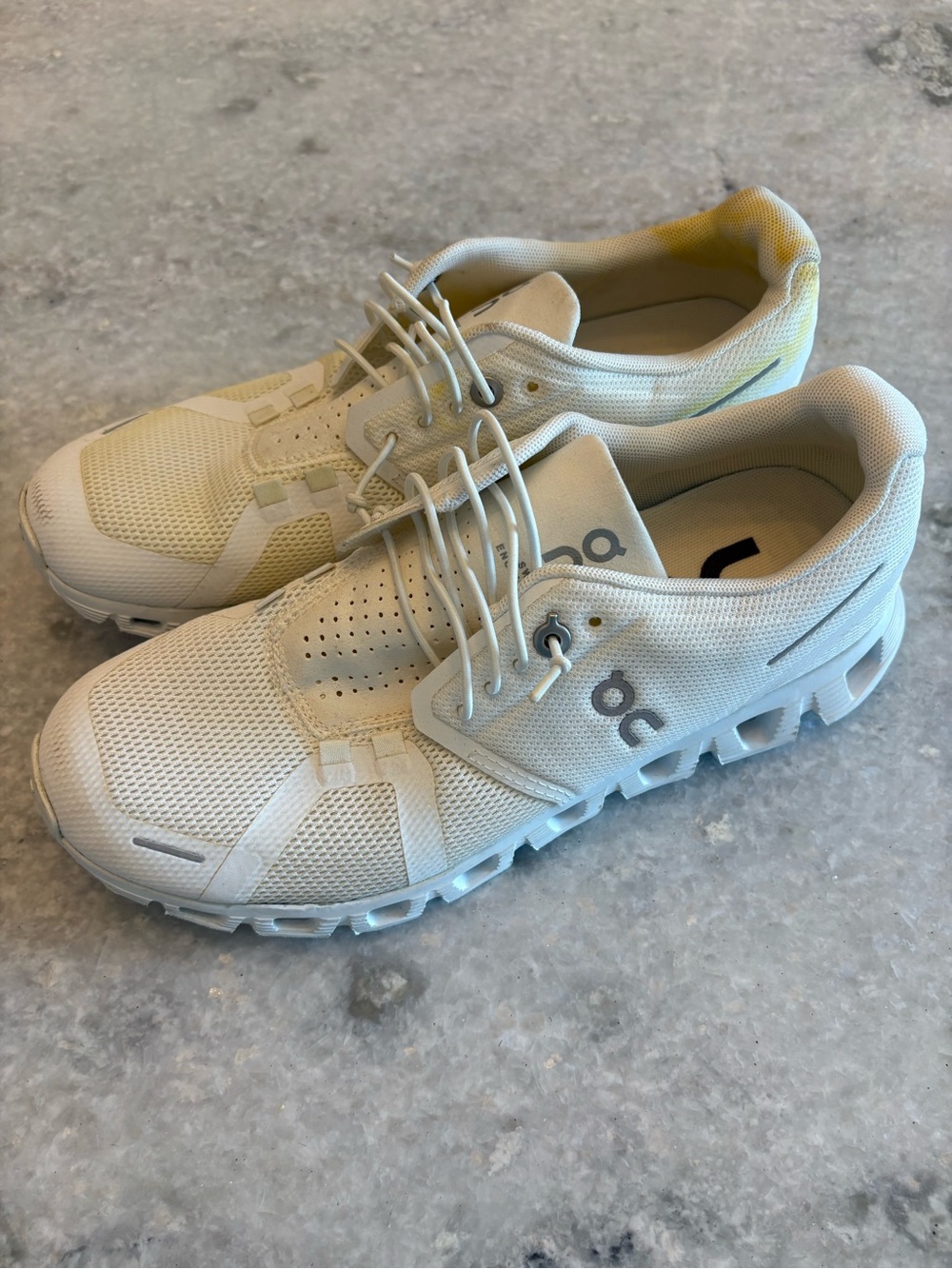 On Running Cloudswift Lightweight White Running Shoes size 7.5